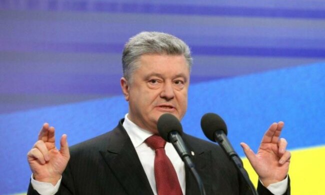 Порошенко зізнався, куди діваються "гроші Януковича"