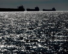 Нафтовий танкер тіньового флоту РФ у морі