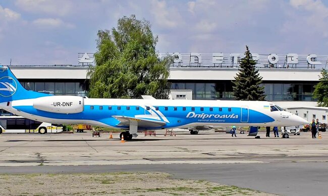 Аэропорт "накрылся"? Днепрян огорчили неприятной новостью. А Филатов обещал