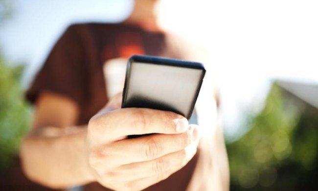 WhatsApp подставил полтора миллиарда пользователей