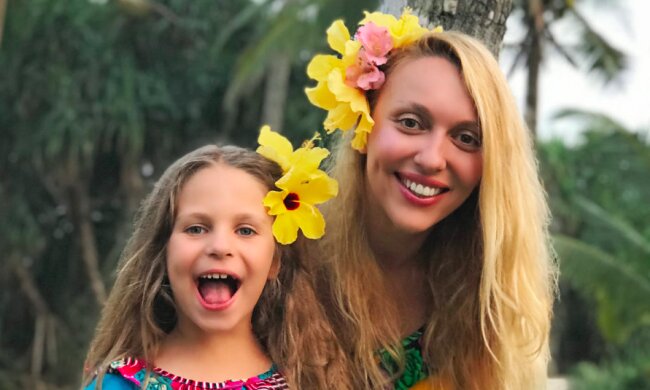 Оля Полякова, instagram.com/polyakovamusic/