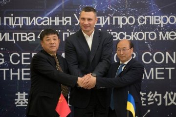 Транспортне фентезі перед виборами: Кличко не на жарт взявся за Троєщину, кияни лютують