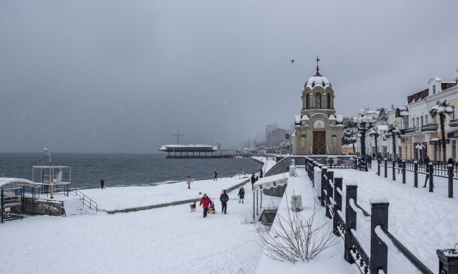 Окупанти заявляють про нашестя туристів в Криму: сміхотворна статистика