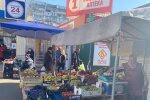 Люди на вулиці, фото: Знай.ua