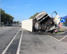 Пастка диявола: під Києвом "проклятий поворот" спровокував півсотні ДТП