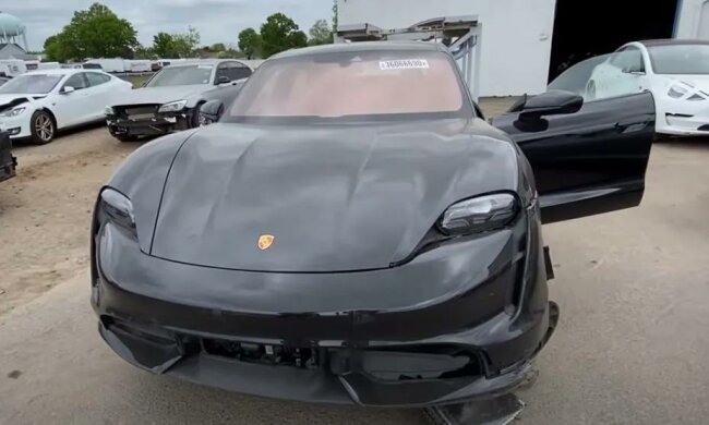 Porsche Taycan Turbo, carscoops