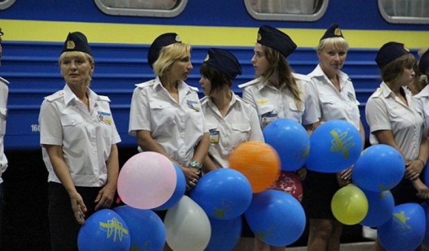  Запустили новий потяг Запоріжжя-Київ (фото)