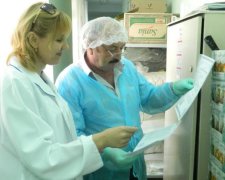Отравление в детском лагере: выяснилось, почему ребенок в коме