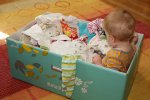 Правительство решило, как выдавать бэби-боксы: опять по-новому