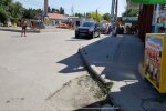 У Бердянську напівголий неадекват засвітив причандали замість світлофора і кинувся під колеса - водії прозріли