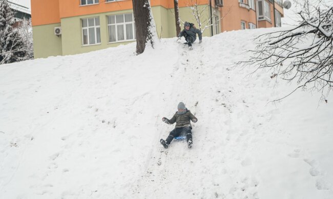 Снег во Франковске, фото"Галка"