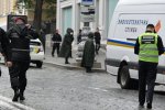 У Києві замінували торговий центр: людей терміново евакуюють