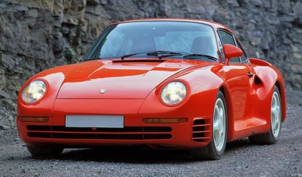 Аукціонний будинок продає раритетний Porsche за кругленьку суму