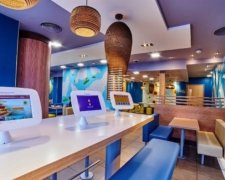 McDonald's заманює відвідувачів планшетами