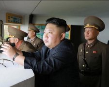 Трамп знайшов спосіб підібратися до шаленого Кіма впритул