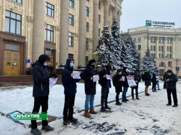 Разъяренные харьковчане восстали против диких платежек: "Сдохни или умри!"