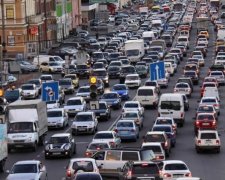 Украинцы назвали главную опасность на дорогах: соцопрос