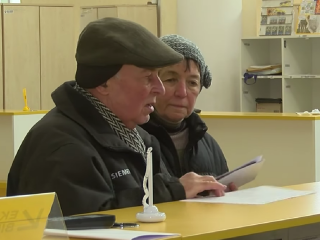 Пенсіонери. Фото: скрін youtube