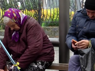 Пенсионеры. Фото: скрин youtube