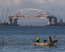 Опоры Керченского моста вот-вот рухнут, сооружение в критическом состоянии: видео