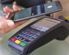 Слідом за Apple: Google запускає веб-версію Android Pay