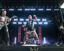 Five Finger Death Punch billboard