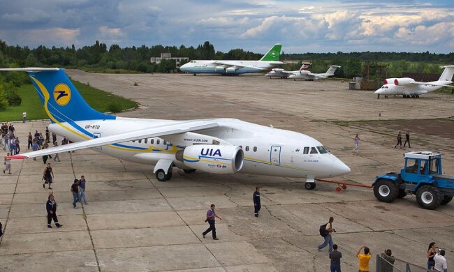 Літак Ан-148, фото: mil.in.ua