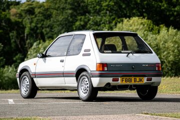 Peugeot 205 GTi, фото: аукціон Classic Car Auctions