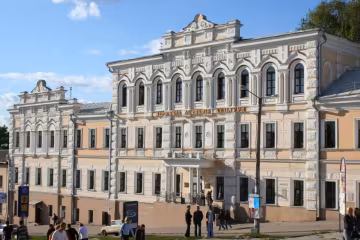 В Харькове фанатка Путина промывала мозги студентам: "Может, не всех добьют"