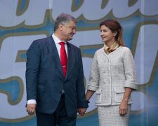 Порошенко з дружиною привітали Луценка з Днем народження