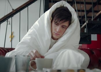 Застуда. Фото: скрін youtube