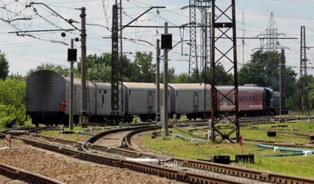 Поезд "Одесса-Константиновка" сбил насмерть трех подростков