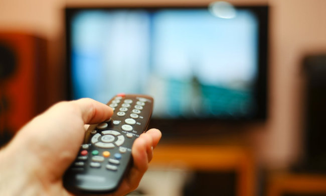 Дорогой огонек: тарифы на кабельное ТВ сойдут с ума под бой курантов