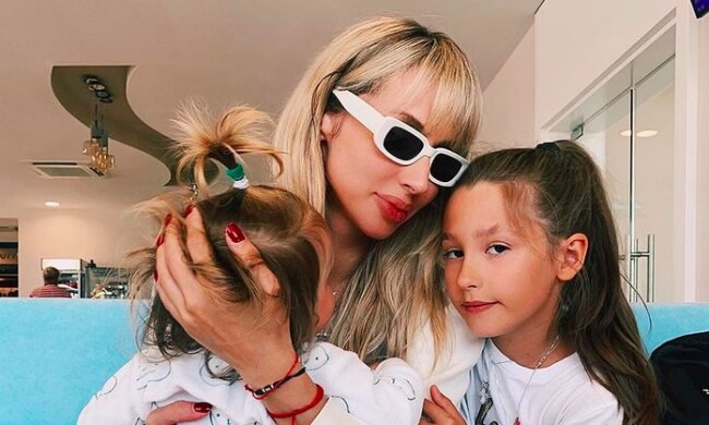 Интервью Лободы и Собчак: все о Линдеманне, Зеленском, дочках Еве и Тильде и пластике