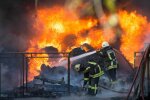 "Это поджог": в Ивано-Франковске горел многоквартирный дом, - жильцы выбегали, в чем стояли