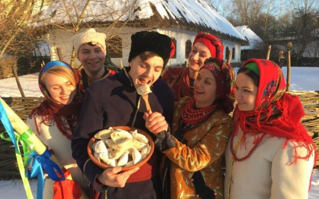 Вареники замість "блинов": чому російська Масляна не українське свято