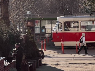 Украинцы, трамвай, фото из соцсетей