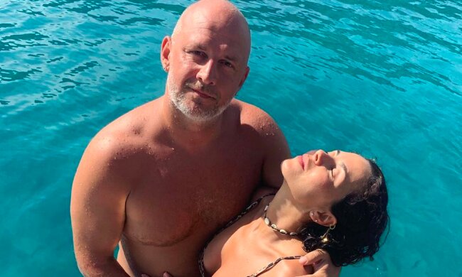 Каменських і Потап захопили романтикою в Мексиці: велосипеди, екзотична їжа і море кохання