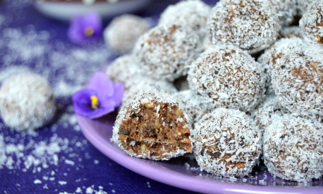 Готуємо ромові кульки за 10 хвилин