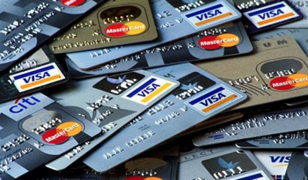 С октября Visa больше не гарантирует обслуживание карточек российских банков