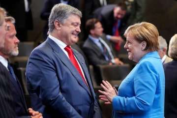 Порошенко и Меркель