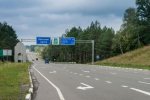 Рятувальники вирізали понівечене тіло: кривава ДТП поставила копів на вуха