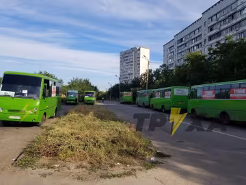 В Харькове копы вставляют маршрутчиков палки в колеса: "17 тысяч - и свободен"