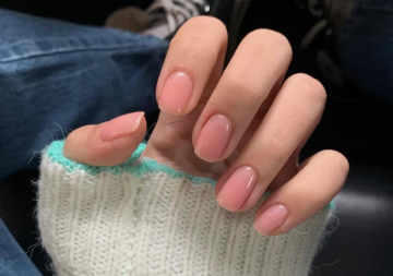 Маникюр, фото из свободных источников