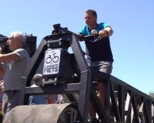 Найдовший велосипед у світі. Фото: guinnessworldrecords