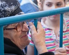 Росіяни знову влаштували ганебну тисняву через їжу
