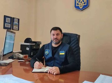 Владимир Изотов