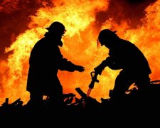 На 8 березня чоловік підпалив свою подругу
