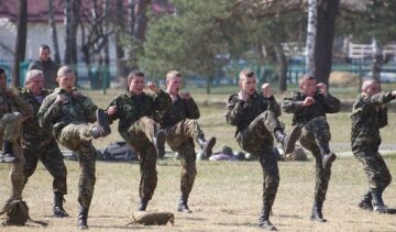 Українських резервістів готують до війни з Росією