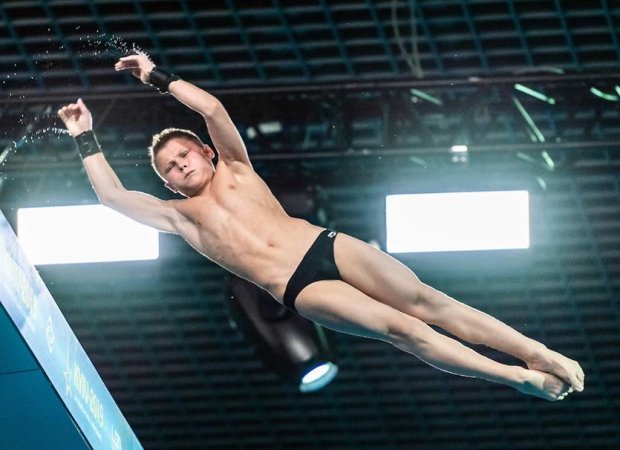 13-летний Алексей Середа - самый молодой чемпион Европы по прыжкам в воду
